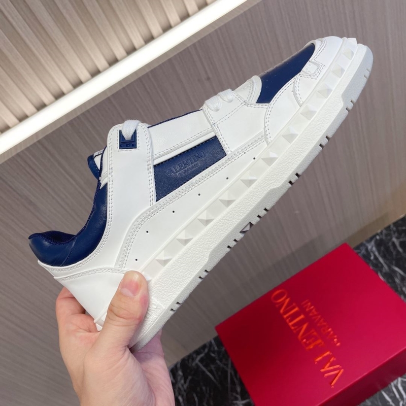 Valentino Sneakers